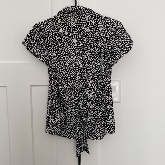 Banana Republic Top - Picture 2 of 3